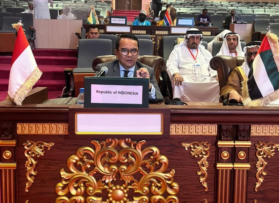 Direktur Kerja Sama Multilateral Duta Besar Tri Tharyat, mewakili Menlu RI, dalam Konferensi Tingkat Menteri (KTM) ke-49 OKI di Nouakchott, Mauritania, pada 16-17 Maret 2023 lalu.​